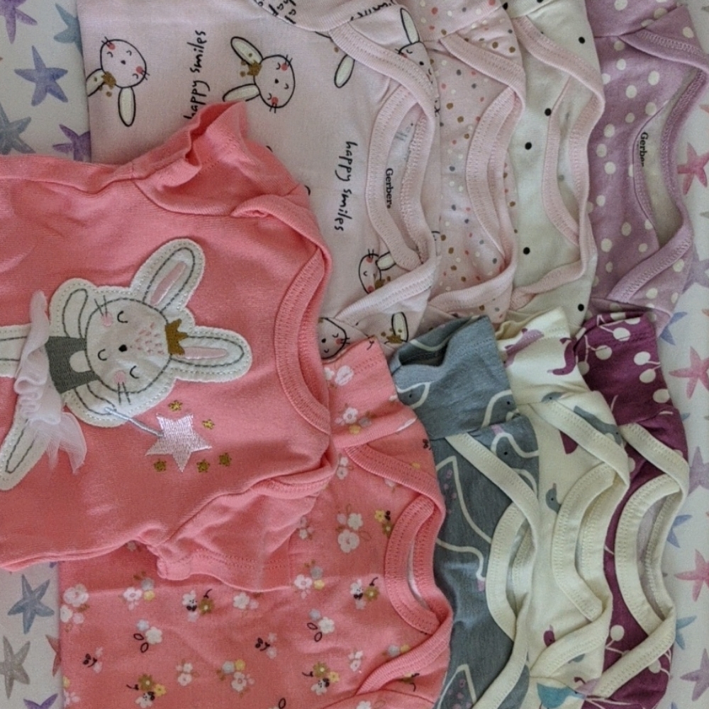 Gerber Onsies 0-3 months